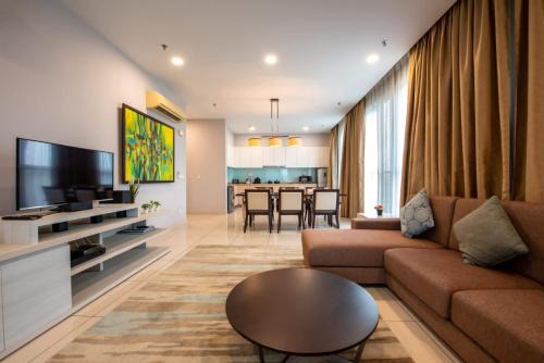Nusajaya Apartment | Spacious 3BR Somerset Suite in Puteri Harbour