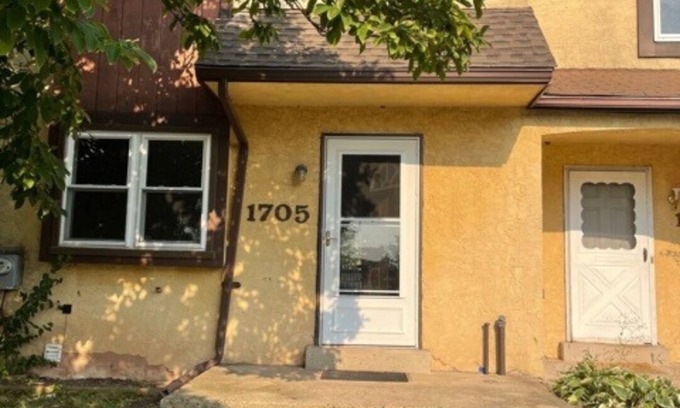 Pottsgrove House | Spacious 3BR Townhome Near King of Prussia
