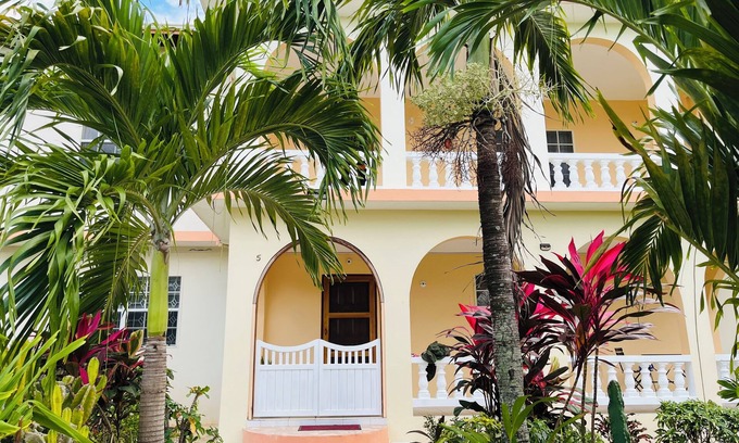 Lucea Apartment | Spacious 4-bedroom apartment in charming Lucea, Hanover. Walk to the beach!
