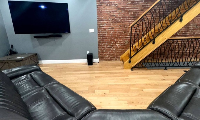 North Philadelphia West House | Spacious 4-bedroom 4 bathhome in the heart of Philadelphia with Roof Top Deck!