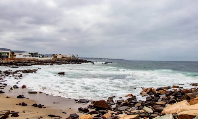 La Fonda House | Spacious 4 BR House w Ocean View