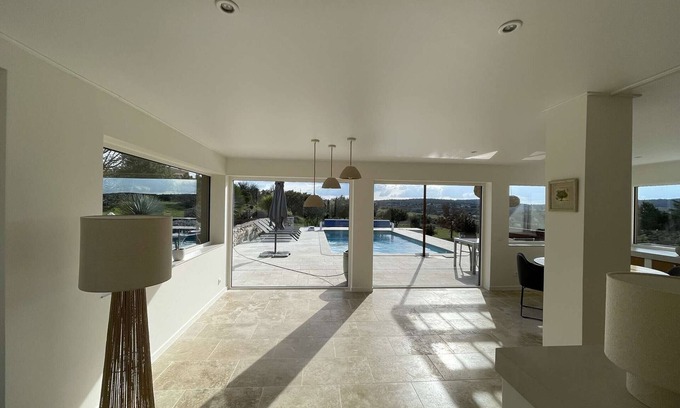 Saint-Remeze House | Spacious 5-Bedroom House with Pool, Garden, and Studio in Saint-Remèze – Pet Friendly, Free WiFi