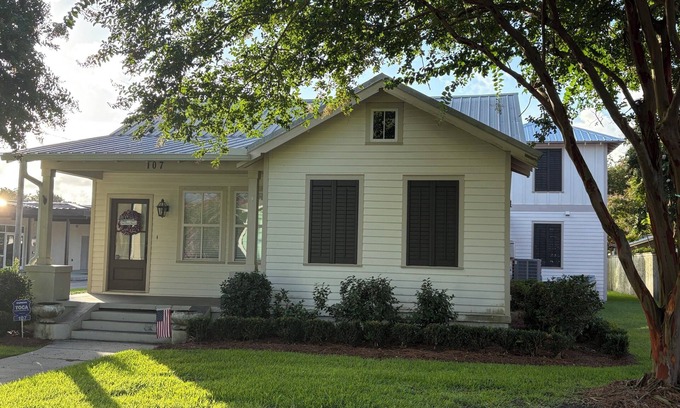 Bay St Louis House | Spacious 5-bedroom house in charming Bay St. Louis with WiFi, AC