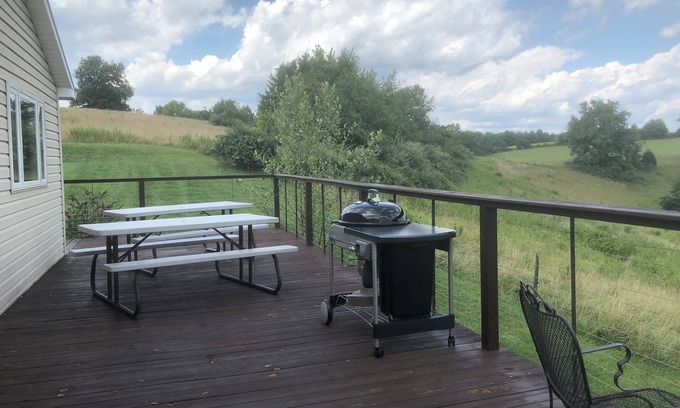 Forest Hill House | Spacious 5-bedroom secluded home in lovely Indian Mills with AC