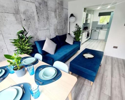 East End House | Spacious 5bed house, FREE parking, NO PARTY !