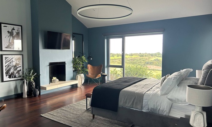 Woodstown House | Spacious 6-bedroom house with WiFi, AC in enjoyable Dunmore East