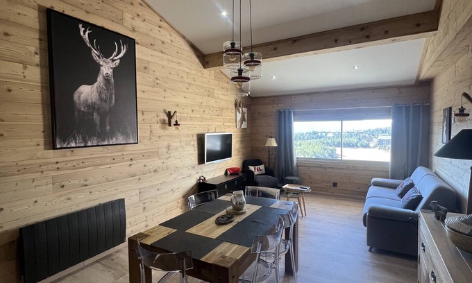 Bolquere Apartment | SPACIOUS 60M2, FOOT OF TRACKS, EXCEPTIONAL VIEW