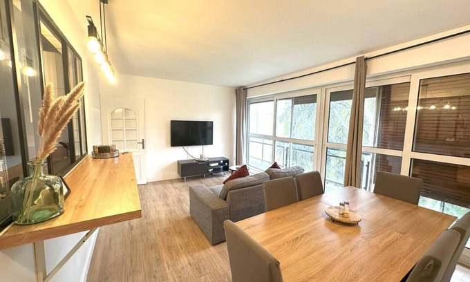 Sarcelles Apartment | Spacious and bright apartment in Sarcelles
