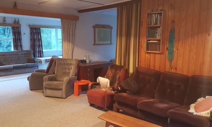 St. Arnaud House | Spacious and cosy, bush setting
