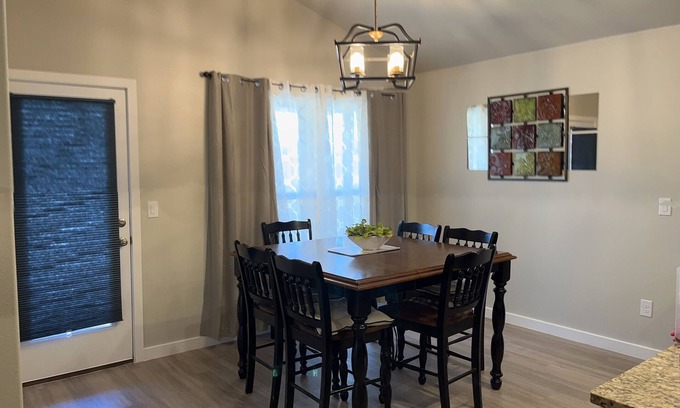 Lubbock House | Spacious and Cozy in West Texas
