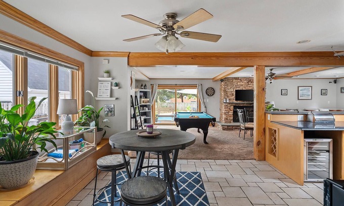 Richmond House | Spacious and Cozy Oasis on Monument Avenue