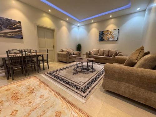 Mizail Apartment | Spacious and elegant apartment