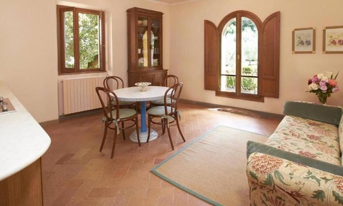 Pistoia Apartment | Spacious apartment for 4 people - I Lecci