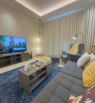 Mizail Apartment | Spacious apartment next to the financial towers B10