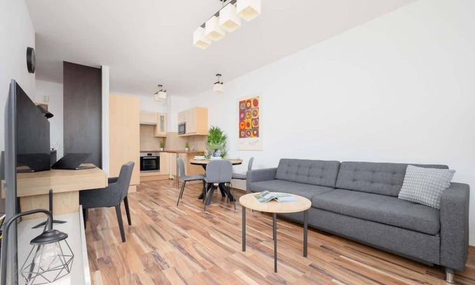 Ursus Apartment | Spacious Apartment with Parking and Balcony by Noclegi Renters
