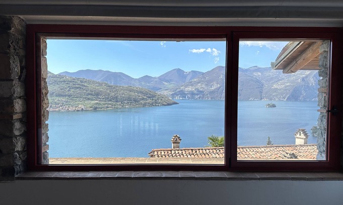 Sale Marasino Apartment | SPACIOUS ATTIC WITH POOL, BEAUTIFUL LAKE VIEW CIN IT017169C2I33X8FKI