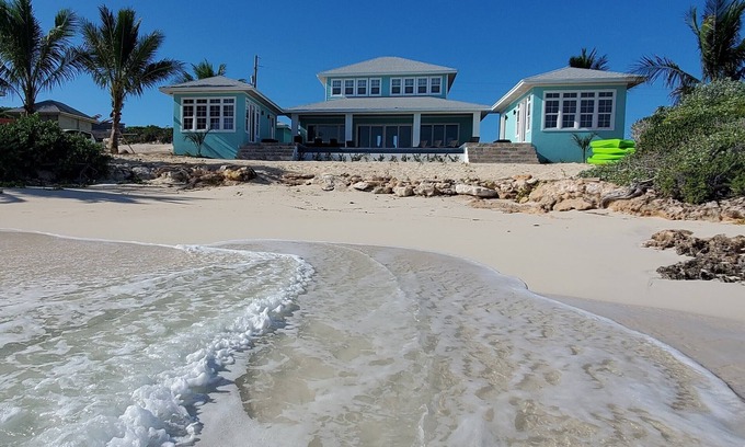 Rokers Point House | SPACIOUS BEACHFRONT HOME! A vacation to treasure! Sandy beach, pool, hot tub.