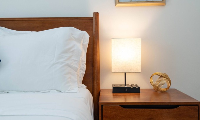 Burbank House | Spacious Charming 4BR 3BA Home with Outdoor Pool & Patio