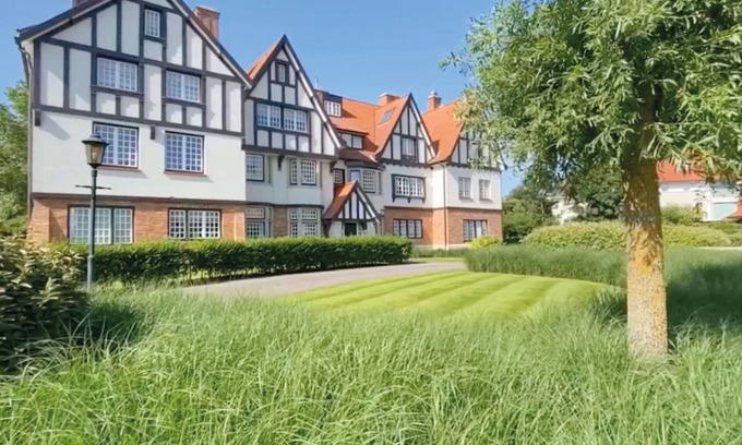Knokke Apartment | Spacious charming apartment in Knokke le Zoute