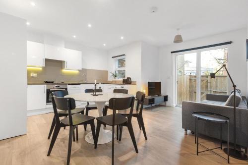 Stockwell Apartment | Spacious Clapham Apartments