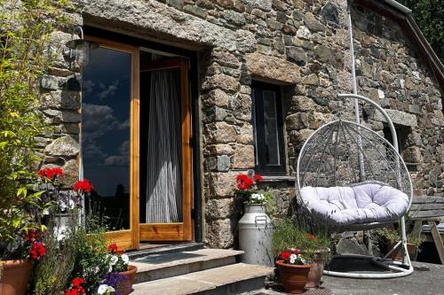 Heligan House | Spacious Cottage in Dartmoor