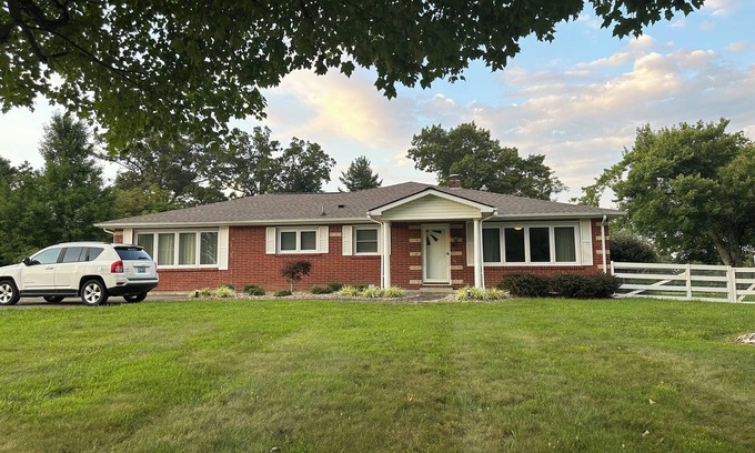 Pine Knot House | Spacious Country Home - uniquely located for great family fun