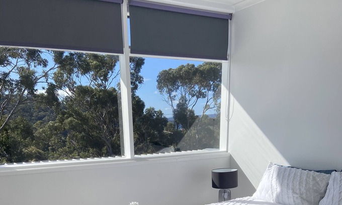 Kingston House | Spacious Family Home Minutes From Beach & Shopping
