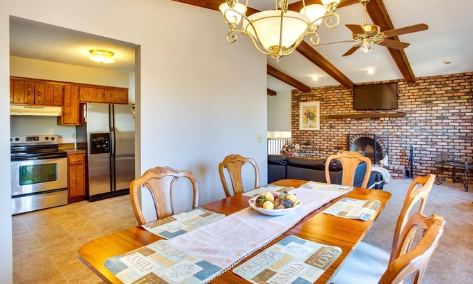 Brooklyn Park House | Spacious Family Home: 11 Mi to Dtwn Minneapolis!
