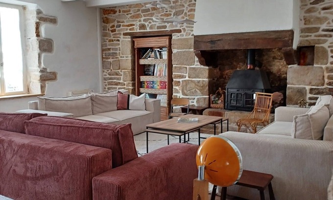 Landudal Villa | Spacious family home in the heart of Finistère