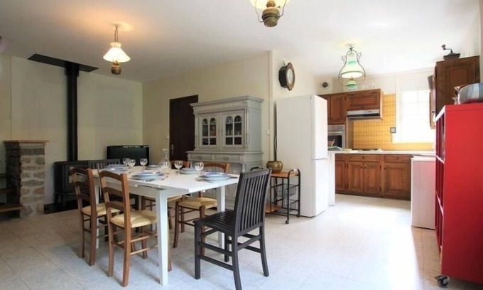 Alleyras Cottage | Spacious Family Home with Terrace in Gorges de l'Allier, Near River and Hiking Trails