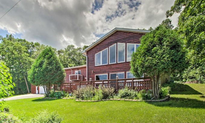 Frazee House | Spacious Frazee Home with Direct Lake Access!