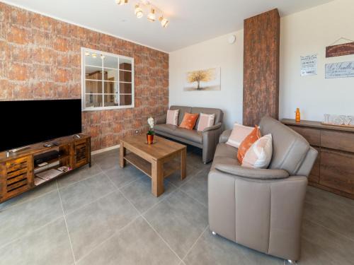 Stavelot House | Spacious Getaway near Spa F1, cleaning included