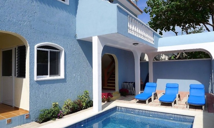 Puerto Morelos House | Spacious ground floor apartment 1 blk to beach, 4 blks to the square