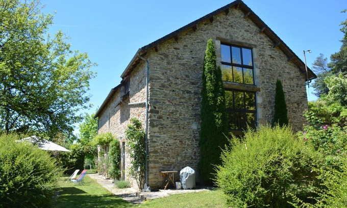Altillac House | Spacious holiday home with pool near Beaulieu sur Dordogne