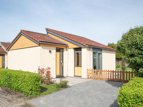 Zevenhuizen House | Spacious holiday home with terrace