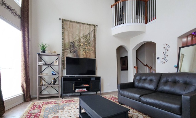 Spring House | Spacious home in charming Spring near IAH