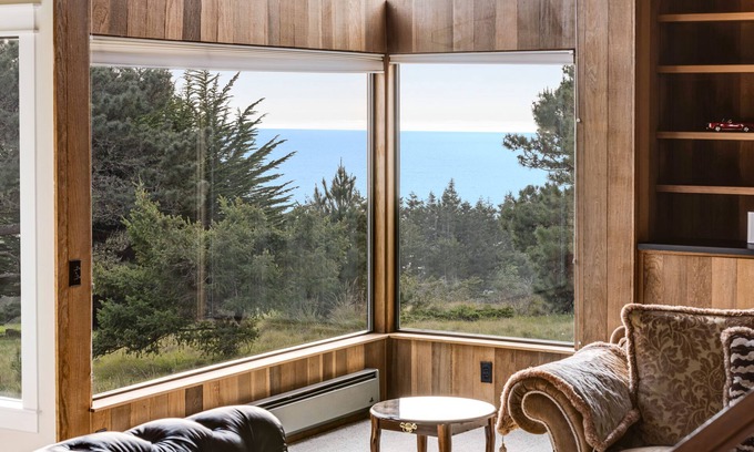 Sea Ranch House | Spacious Home w/Ocean View, Wood Burning Fireplace, Shared Pools & Tennis