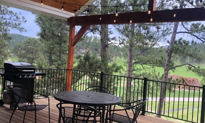 Hill City House | Spacious home with Hot Tub, bikes, fire pit, pool table and more!