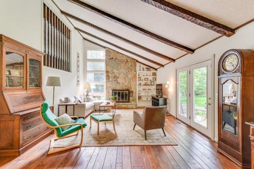 Central House | Spacious Home with Porch, 4 Mi to Downtown Clemson!
