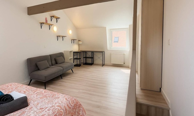 Lomme House | Spacious house in Lambersart with 2 comfortable bedrooms! 10 minutes from Lille