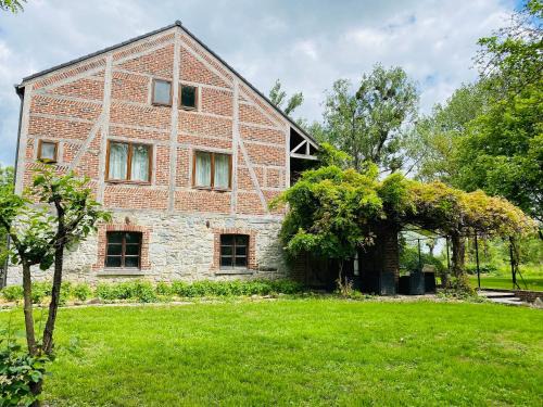 Eprave House | Spacious house in Rochefort with private garden and terrace