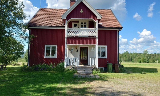 Bjurholm Cottage | Spacious house in the countryside
