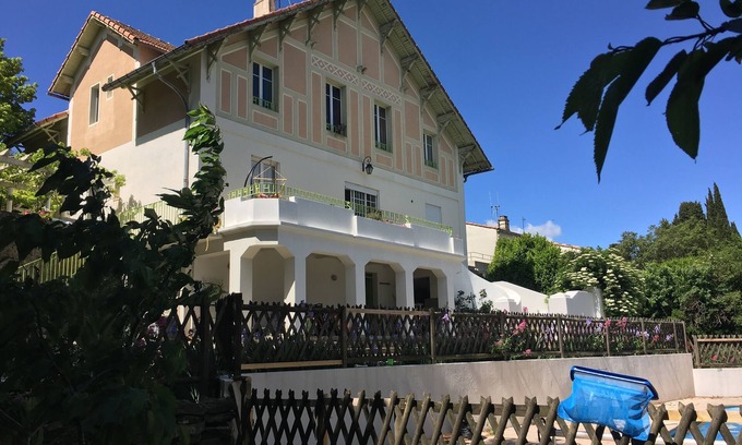 Cavanac Villa | Spacious house, jacuzzi, swimming pool, garden, comfort near tourist sites
