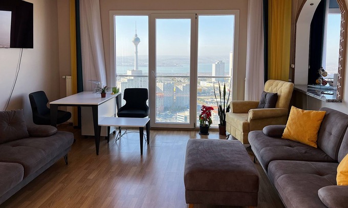 Esenyurt Apartment | Spacious Luxury Apartment with View, 2 Bedrooms 2 Baths, Top floor