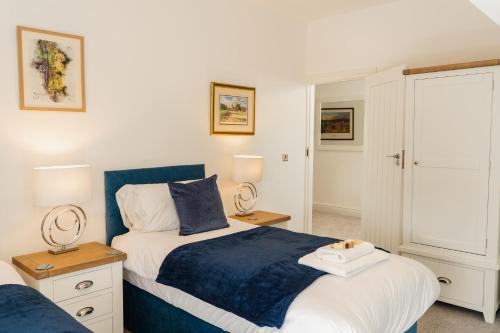 Hoylake House | Spacious & modern 2 bed flat in Hoylake - Opposite Royal Liverpool Golf Club