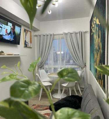 Bantud Hacienda Apartment | Spacious Modern Condo with Balcony