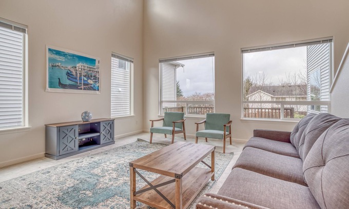 Netarts House | Spacious Modern Home in Newly Developed Netarts Neighborhood!