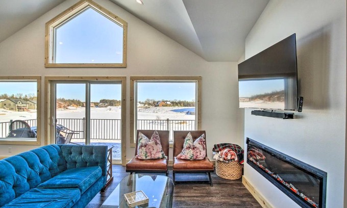 New Lisbon House | Spacious New Lisbon Home with Lake Access!