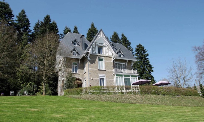 Stavelot Other | Spacious Pet-friendly Castle in Stavelot