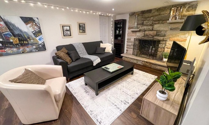 Wexford - Maryvale Apartment | Spacious & Renovated 1BD Suite w/parking